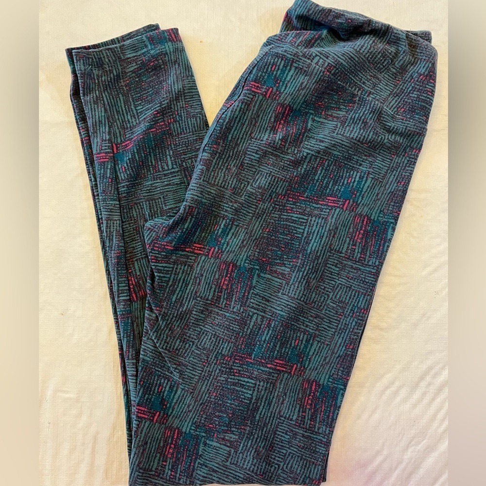 LuLaRoe OS leggings